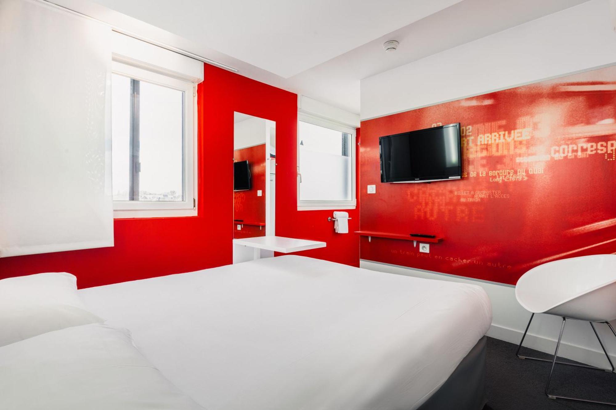 Ibis Styles Vannes Gare Centre Bagian luar foto